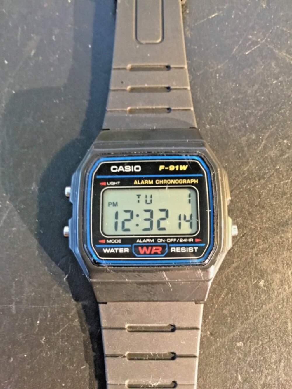 Casio F‑91W Digital Watch – Working – SUPER CLEAN– Time & Date Accurate